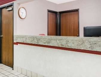 Howard Johnson Inn Nicholasville/Lexington Interior photo